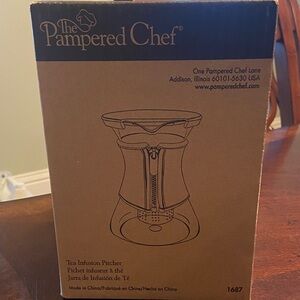 Pampered Chef Tea Infusion Pitcher